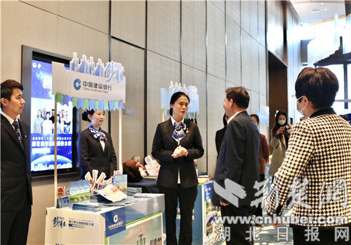 cd4afbf81e14681639dab1d936cfbf3.jpg