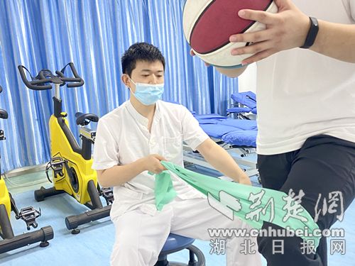 尊龙凯时 - 人生就是搏!致敬|shunvluanlun|！他们是患者口中胜似家