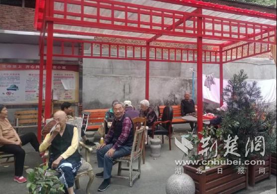 小馆为居民带来“微观幸福”