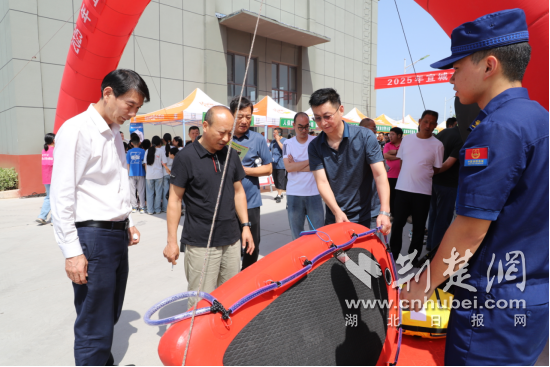 Yicheng Firefighting帮助进行了“促销和咨询安全”活