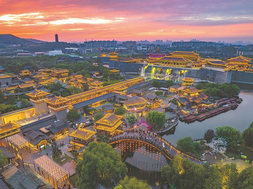 &#28799;&#28866;&#22812;&#26790&#38544;&#24615;&#24378;&#22904;&#29359;;&#35265;&#23398;&#34987;&#24378;&#22904;&#26223;&#37257;&#28216;&#20154;