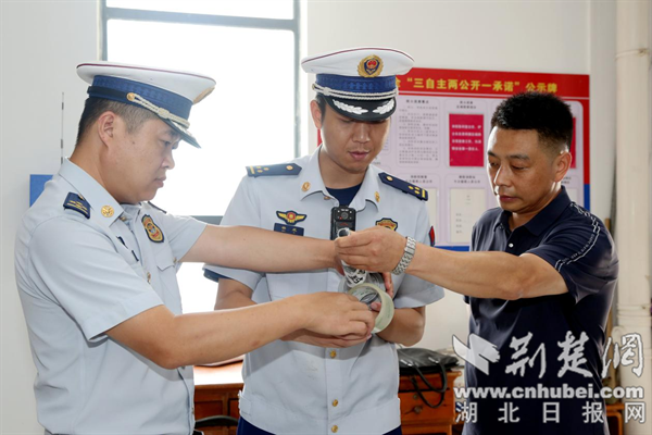 Baokang在所用的防火产品领域进行随机检查