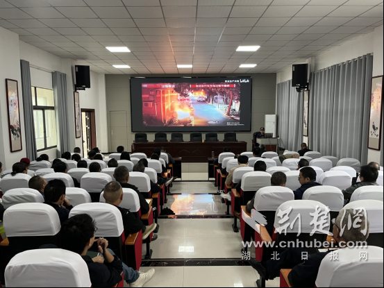 消防演习将进入校园，教师将获得“强迫安全课
