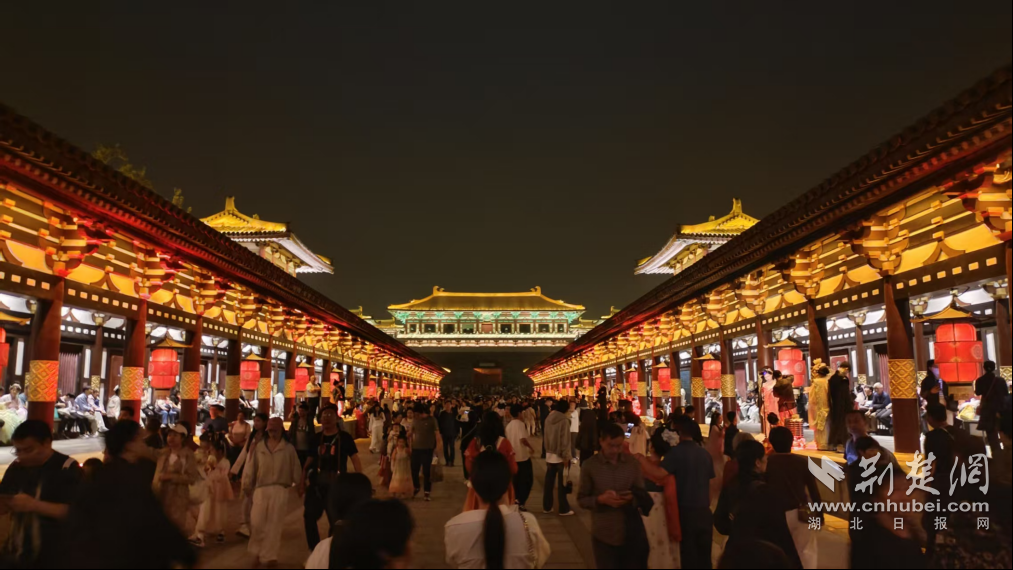 开场15小时，Gufen Star建议官员带领Prostosa Tango王朝
