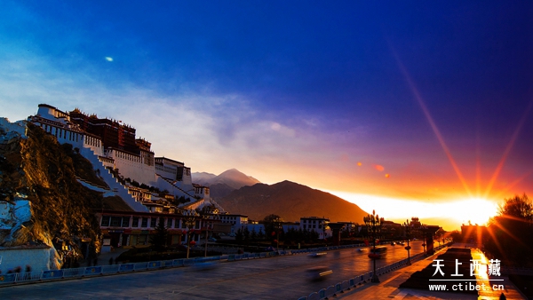 布达拉宫 布达拉宫