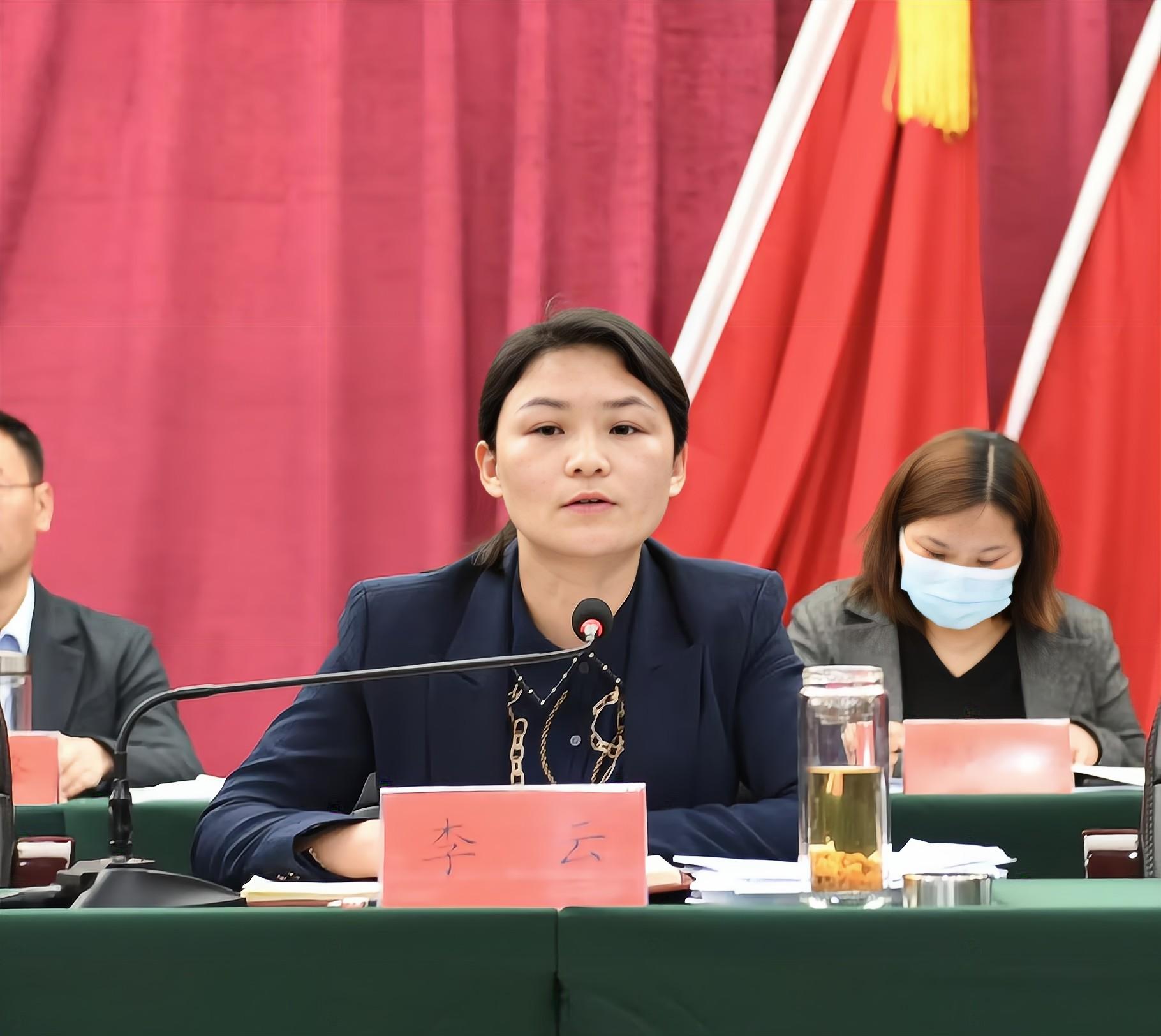 李云就贯彻落实抓招商,分别从为什么招商,谁来招商和